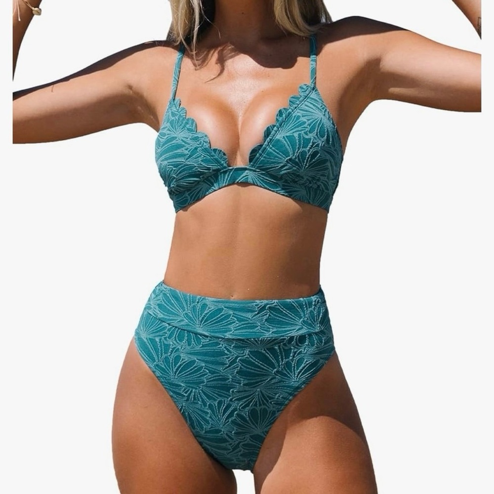 CUPSHE Cyan Bikini Set for Women